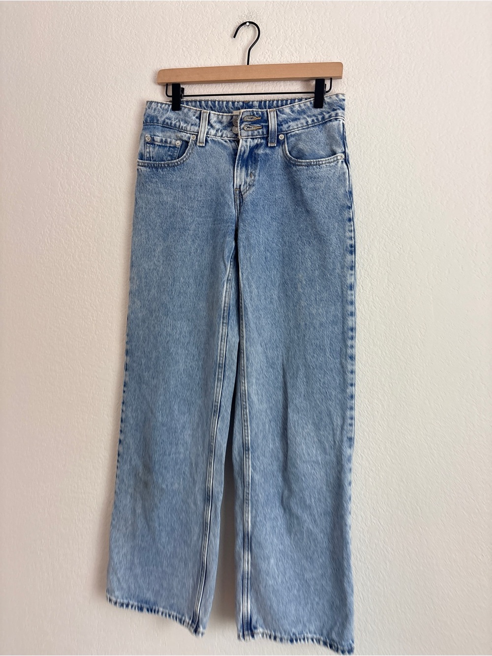 Levi’s Superlow 90s Jeans - Picture 4 of 9